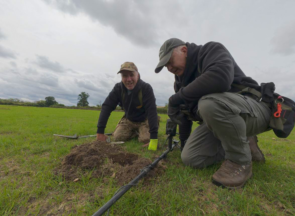 Minelab Manticore deep target